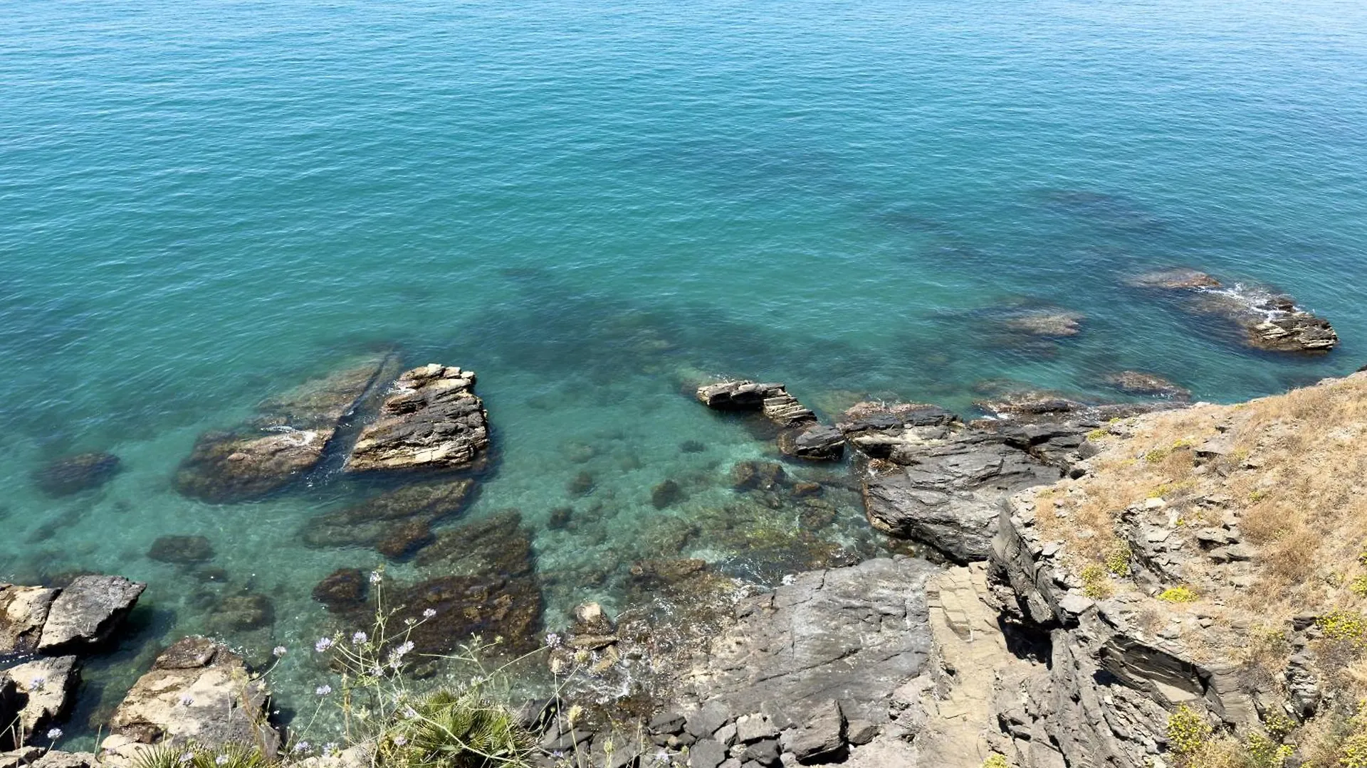Seaside Paradise - Walk In, 5 Meters To The Ocean Benalmádena 0*,  Espagne