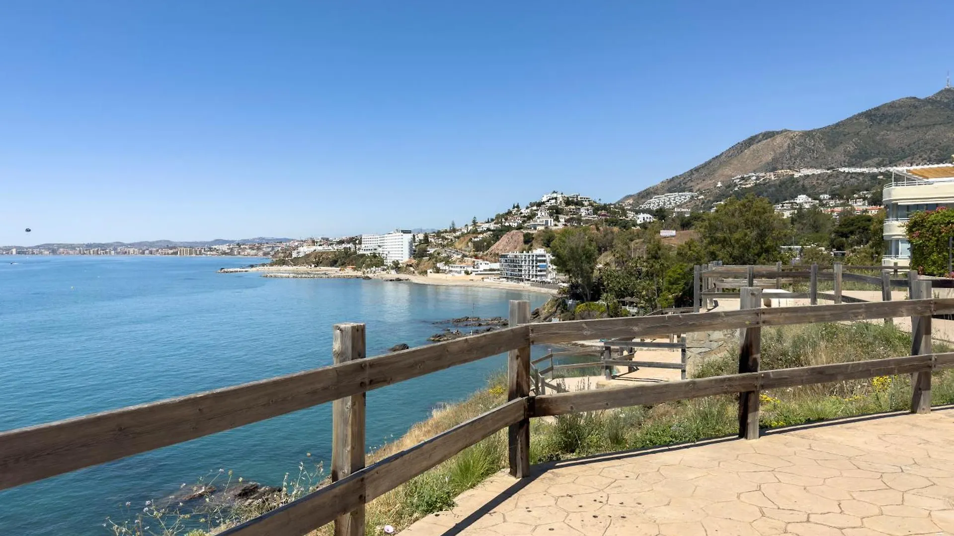 Appartement Seaside Paradise - Walk In, 5 Meters To The Ocean Benalmádena